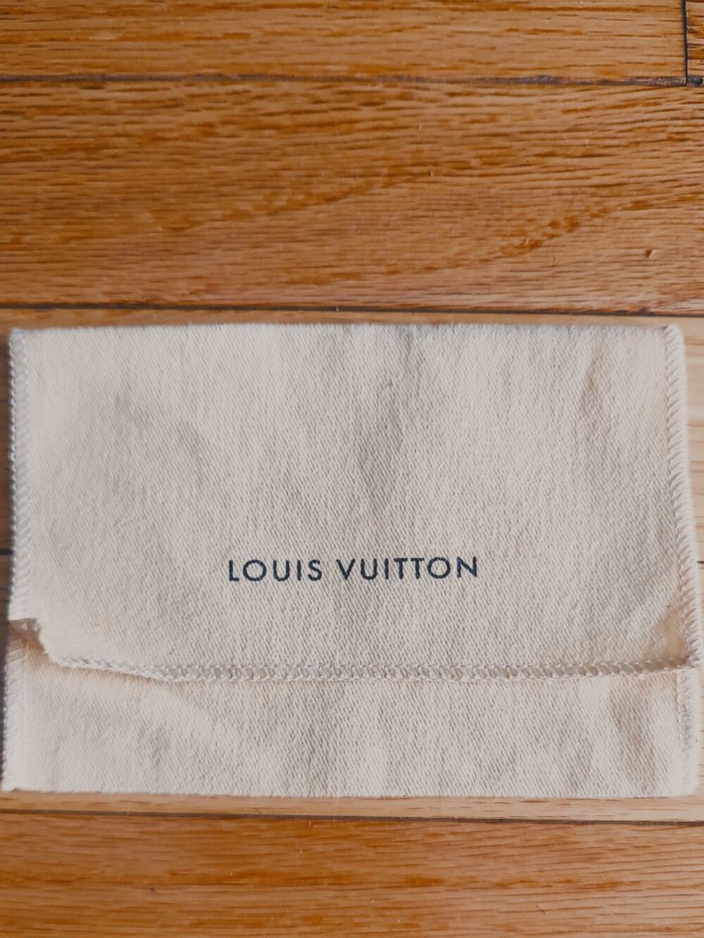 Louis Vuitton flap dust bag 5.5x4"